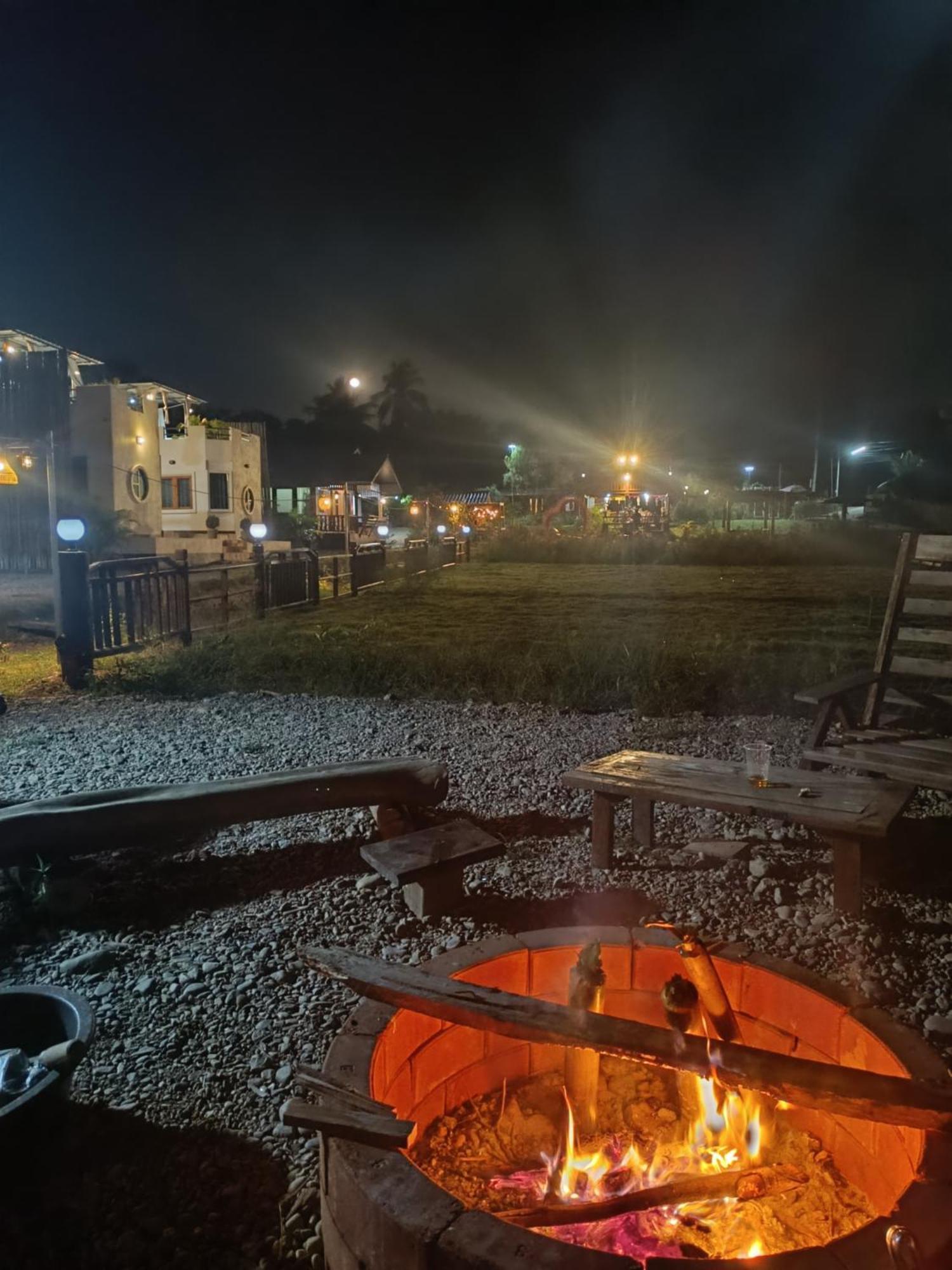 ม่วนใจ๋ปันสุข โฮมสเตย์แอนคาเฟ่ Muanjai Punsuk Homestay And Cafe Chom Thong Luaran gambar