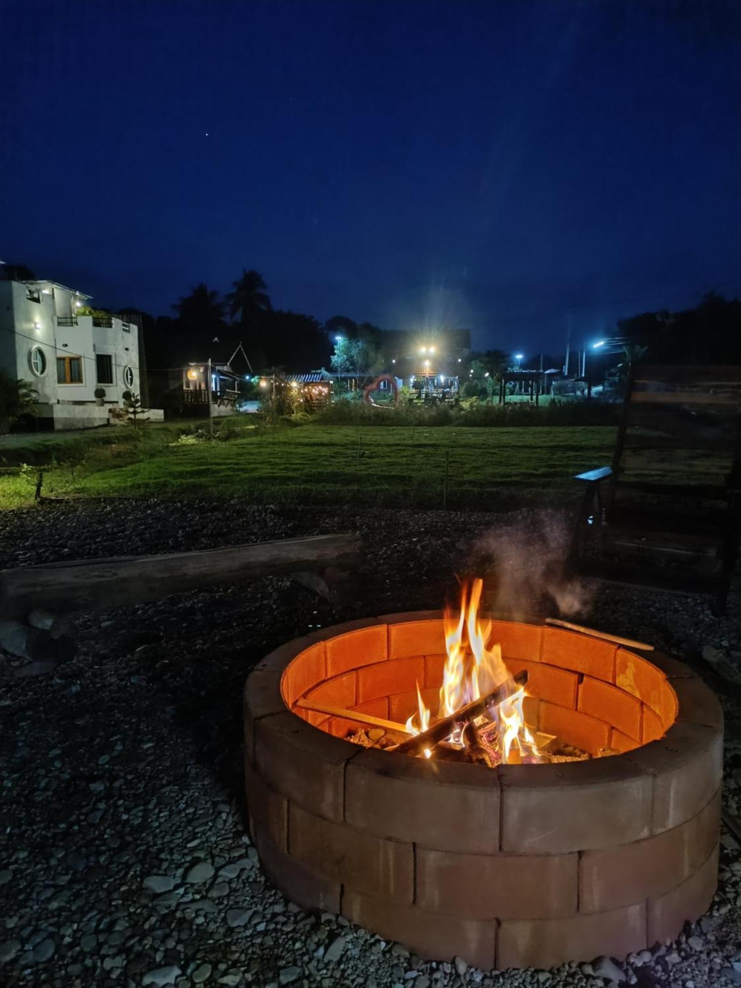 ม่วนใจ๋ปันสุข โฮมสเตย์แอนคาเฟ่ Muanjai Punsuk Homestay And Cafe Chom Thong Luaran gambar
