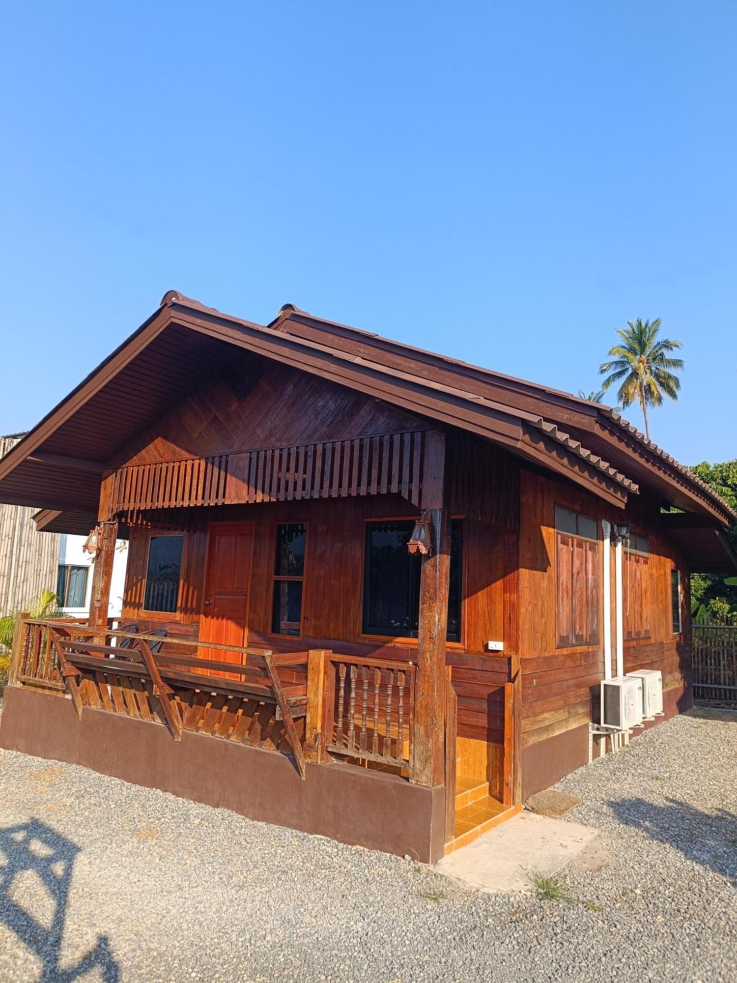 ม่วนใจ๋ปันสุข โฮมสเตย์แอนคาเฟ่ Muanjai Punsuk Homestay And Cafe Chom Thong Luaran gambar